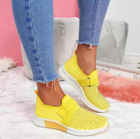 Fashionable big breathable sneakers