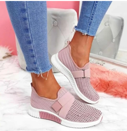 Fashionable big breathable sneakers