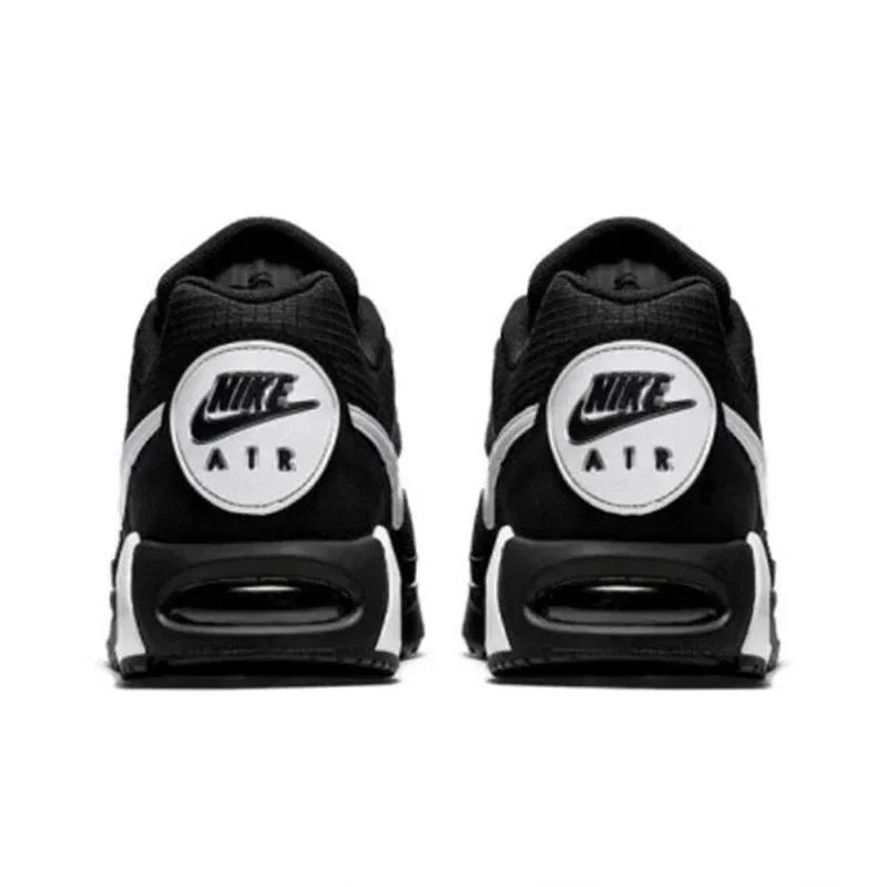 Nike Air Max Lvo