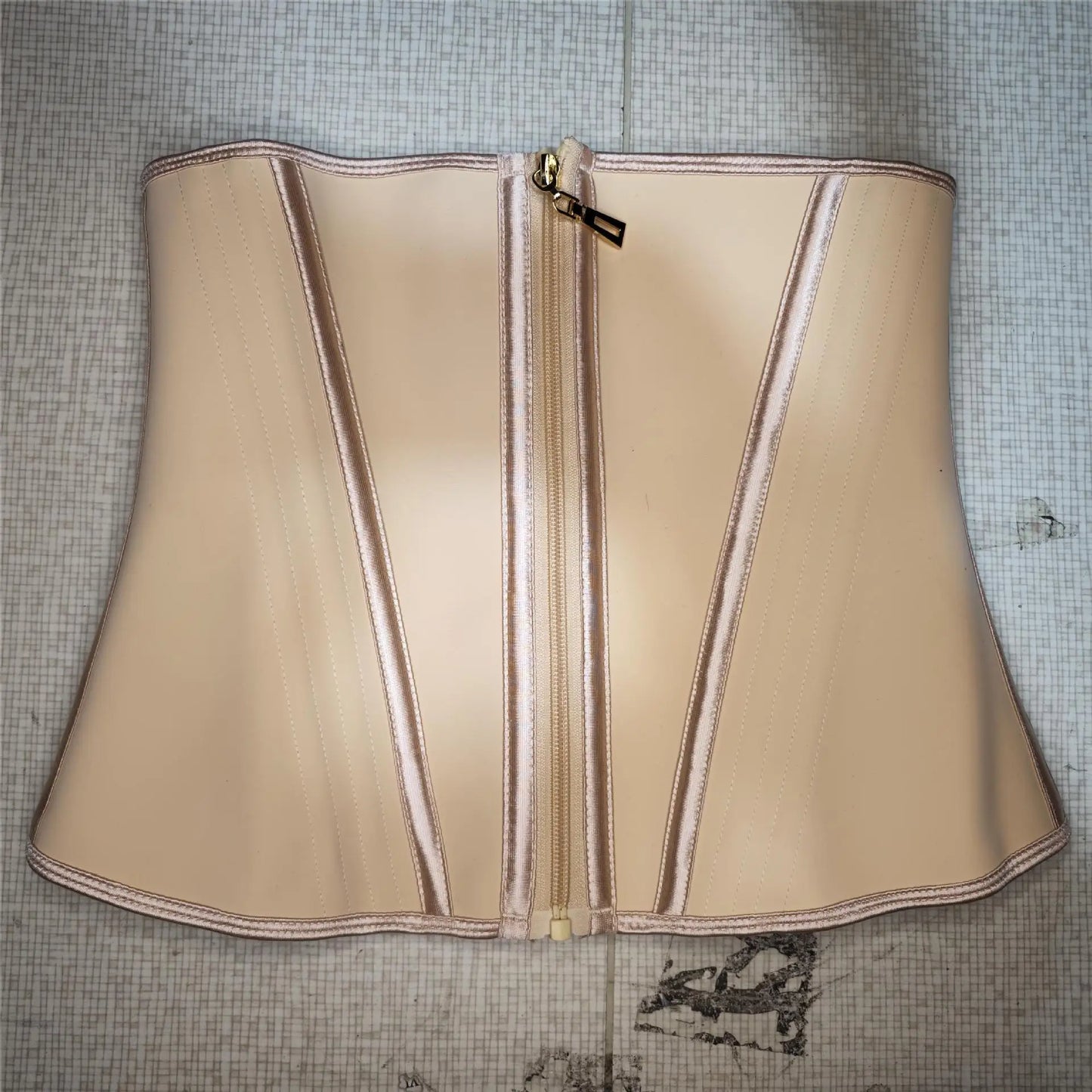 Colombiana Waist Trainer Bones Belt