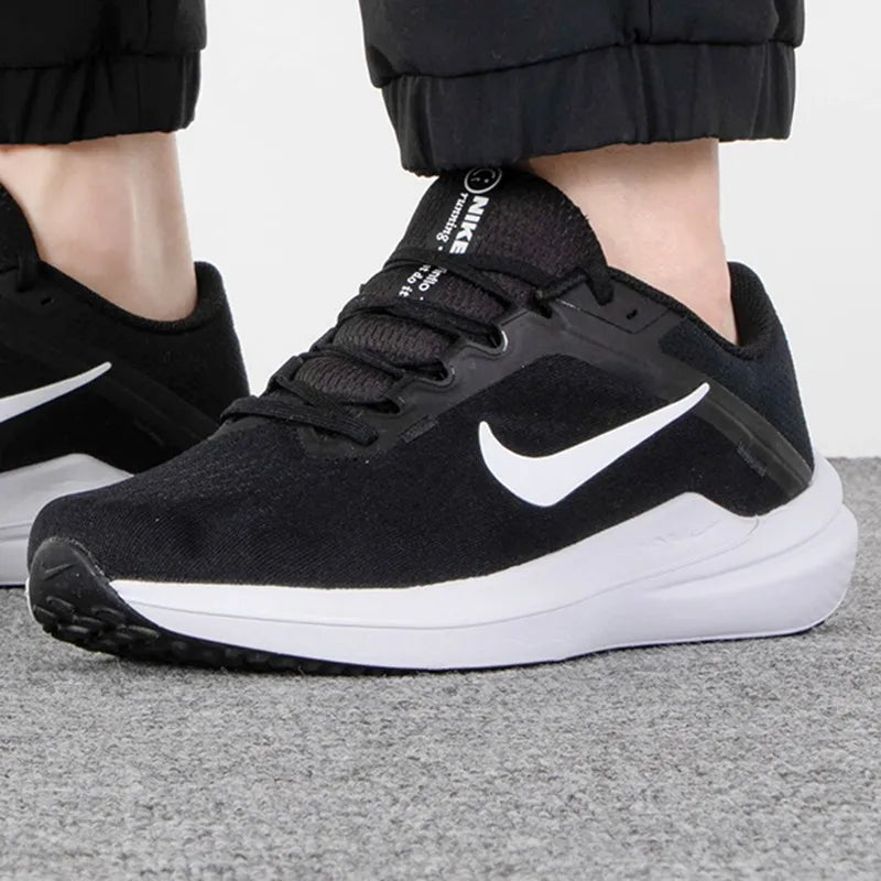 Nike men's running shoes DV